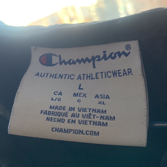 Champion Windbreaker - Picture 2 of 2